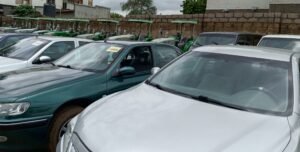 Sanata Lamido ya ba da gudummawar tarakta 8, motoci 36 ga mutanen mazabarsa Sokoto