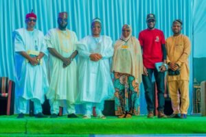 Alt Text: A detailed infographic showing the step-by-step process of photosynthesis in a plant leaf. Image Title: Visual b...