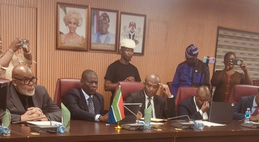 Nigeria Presses South Africa To Protect Foreign Nationals Nigeria Presses South Africa To Protect Foreign Nationals